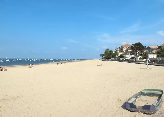 Aquitania-5 By Interhome